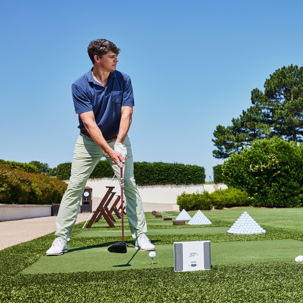 SkyTrak ST+ Launch Monitor / Simulator - Maple Hill Golf